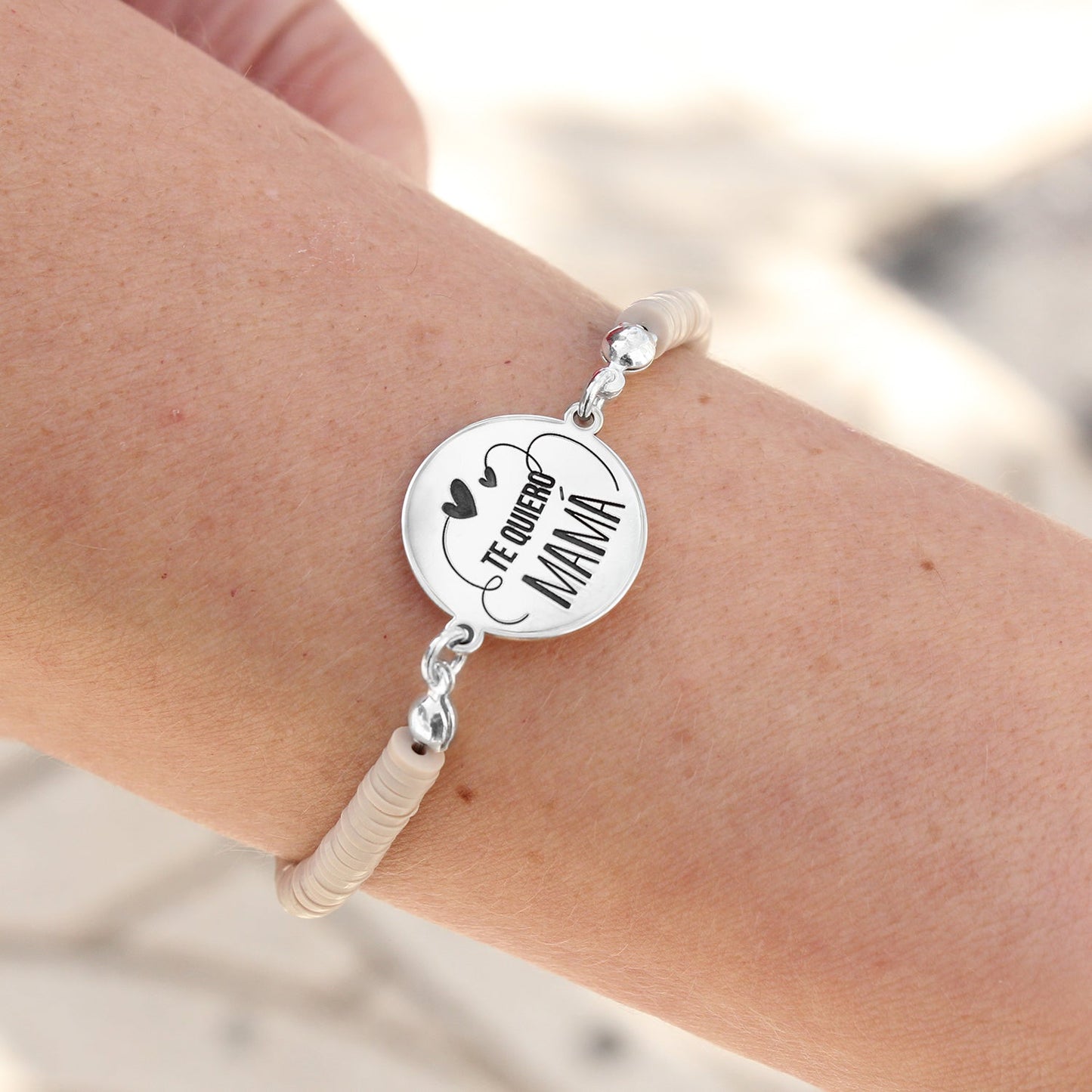 Bracelet argile polymère personnalisé Maman, médaille en argent