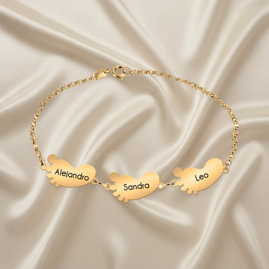 Bracelet en argent plaqué or, breloques petits pieds