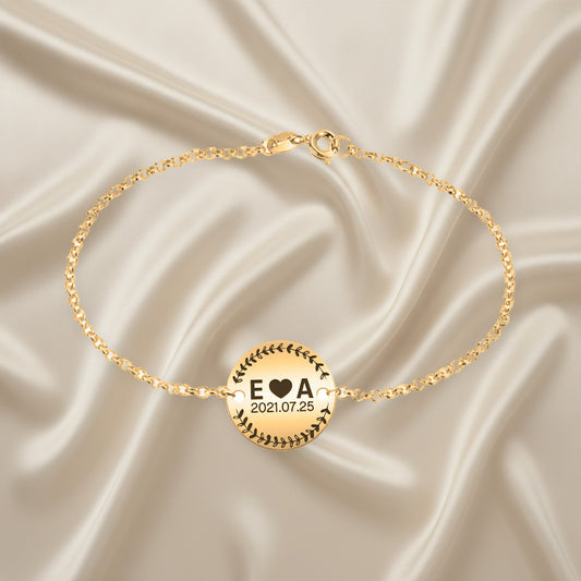 Bracelet personnalisable date et initiale en argent plaqué or