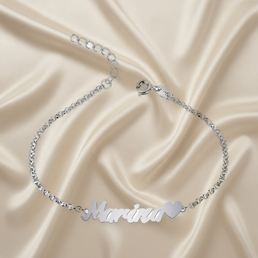 Chevillère en argent avec pendentif cœur