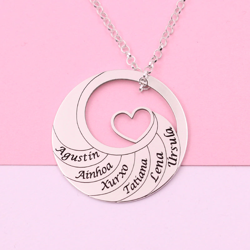 Collier Cercle en Argent avec Cœur à personnaliser (6 prénoms)