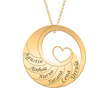 Collier cercle plaqué or avec cœur et prénoms personnalisables