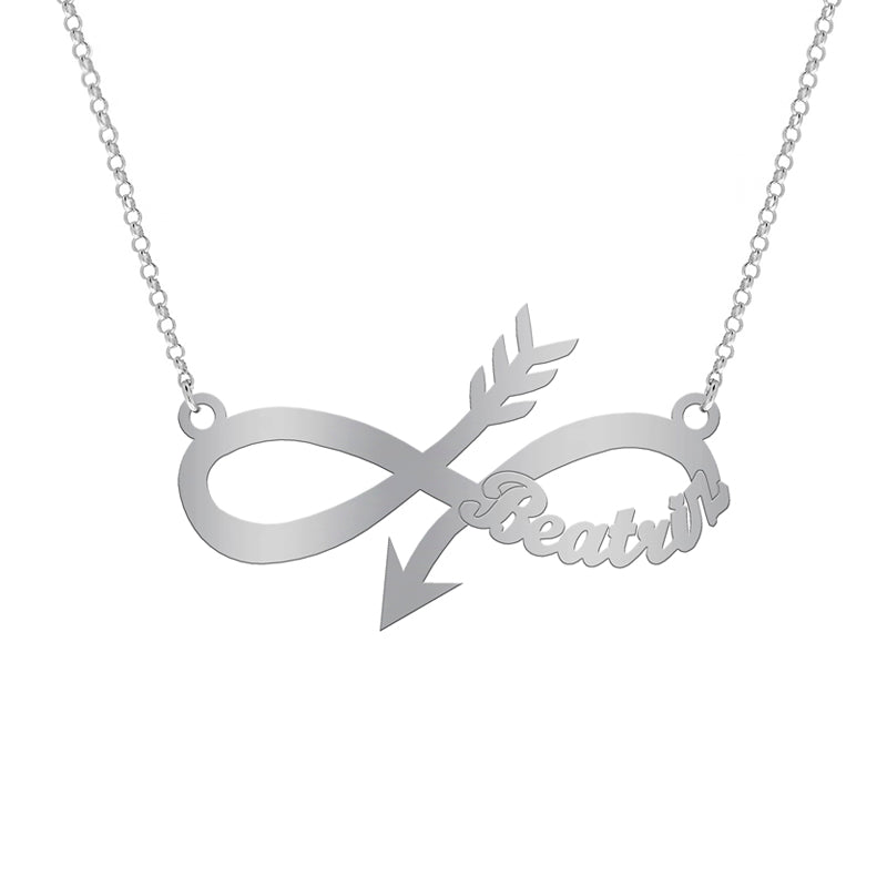 Collier en argent avec infini et flèche