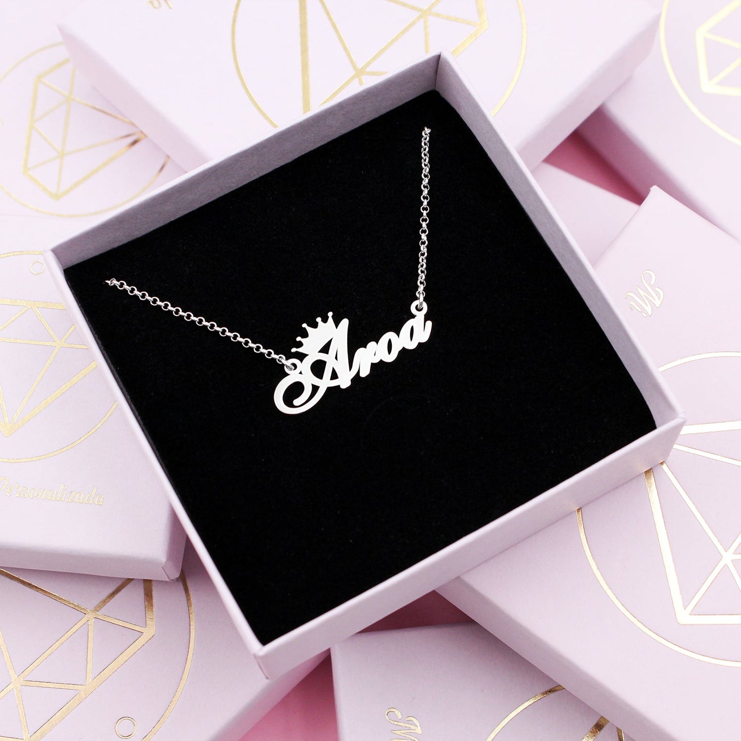 Collier prénom personnalisable en argent avec couronne