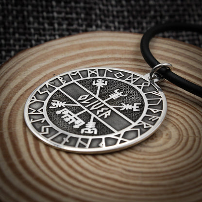 Pendentif Viking Vegvísir Personnalisable en Argent 925